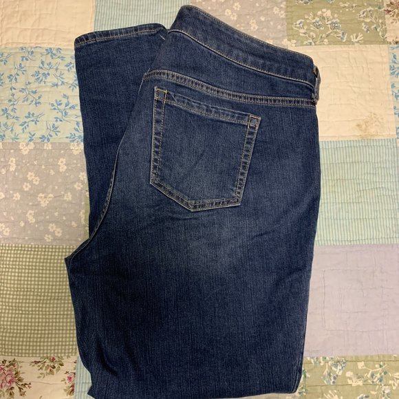 Torrid Denim First At Fit Classic Straight Jeans - Size 12R - Picture 2 of 2